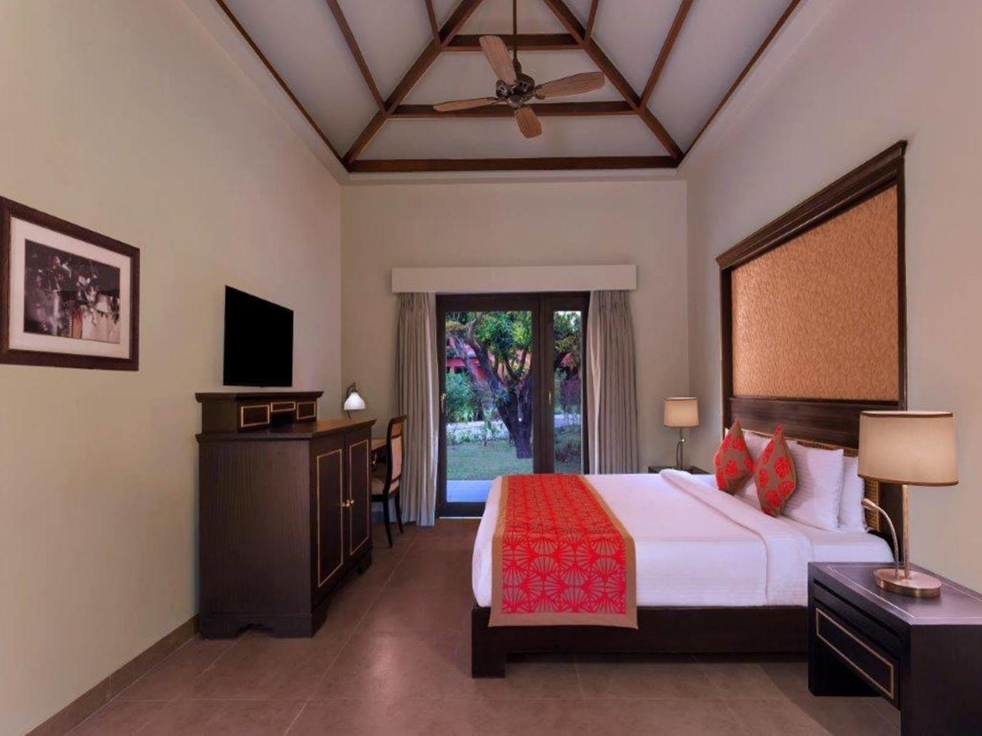 Taj Corbett Resort And Spa Uttarakhand Rāmnagar Eksteriør billede