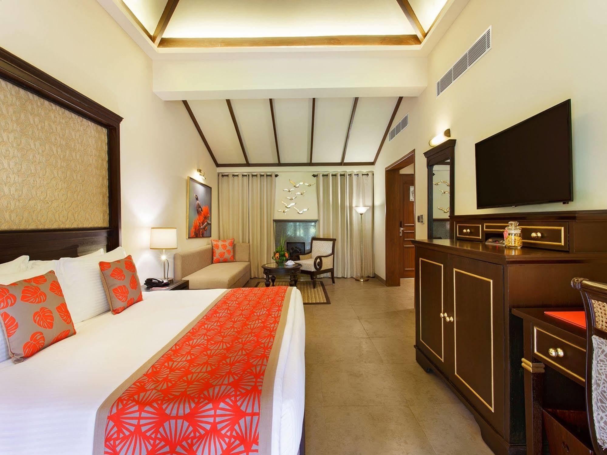 Taj Corbett Resort And Spa Uttarakhand Rāmnagar Eksteriør billede