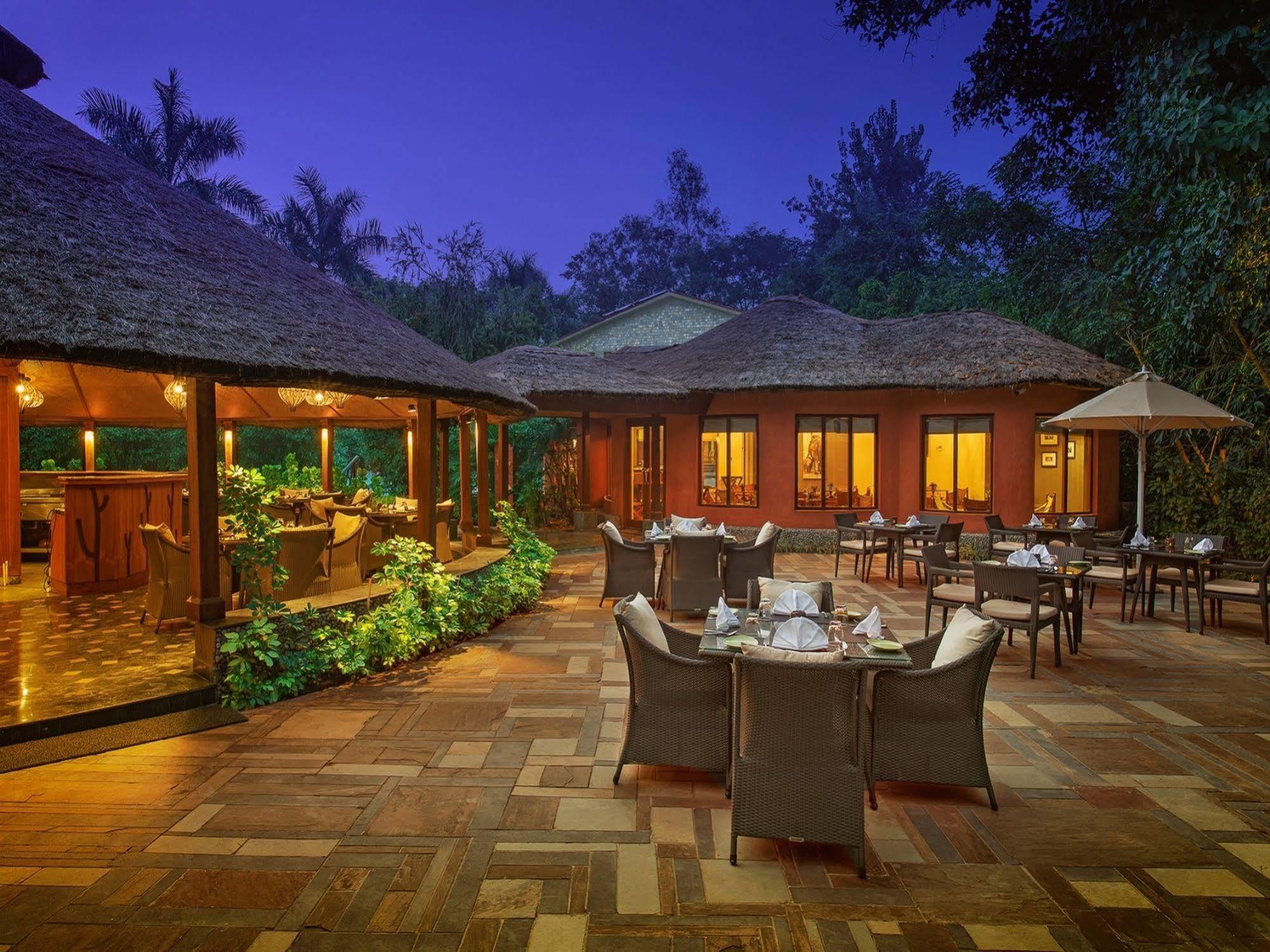 Taj Corbett Resort And Spa Uttarakhand Rāmnagar Eksteriør billede